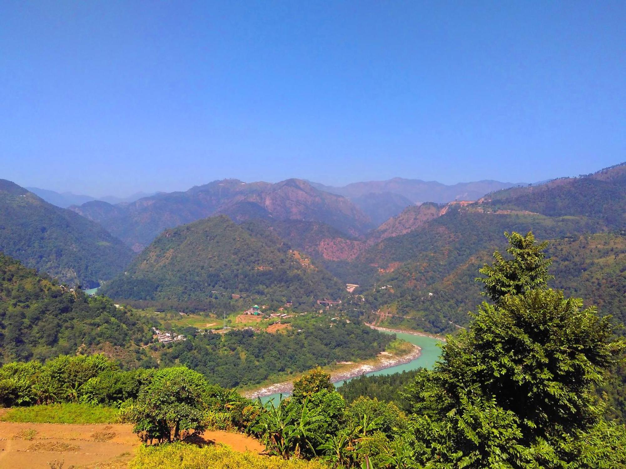 Luxury Aloha Majestic Apartment Rishikesh