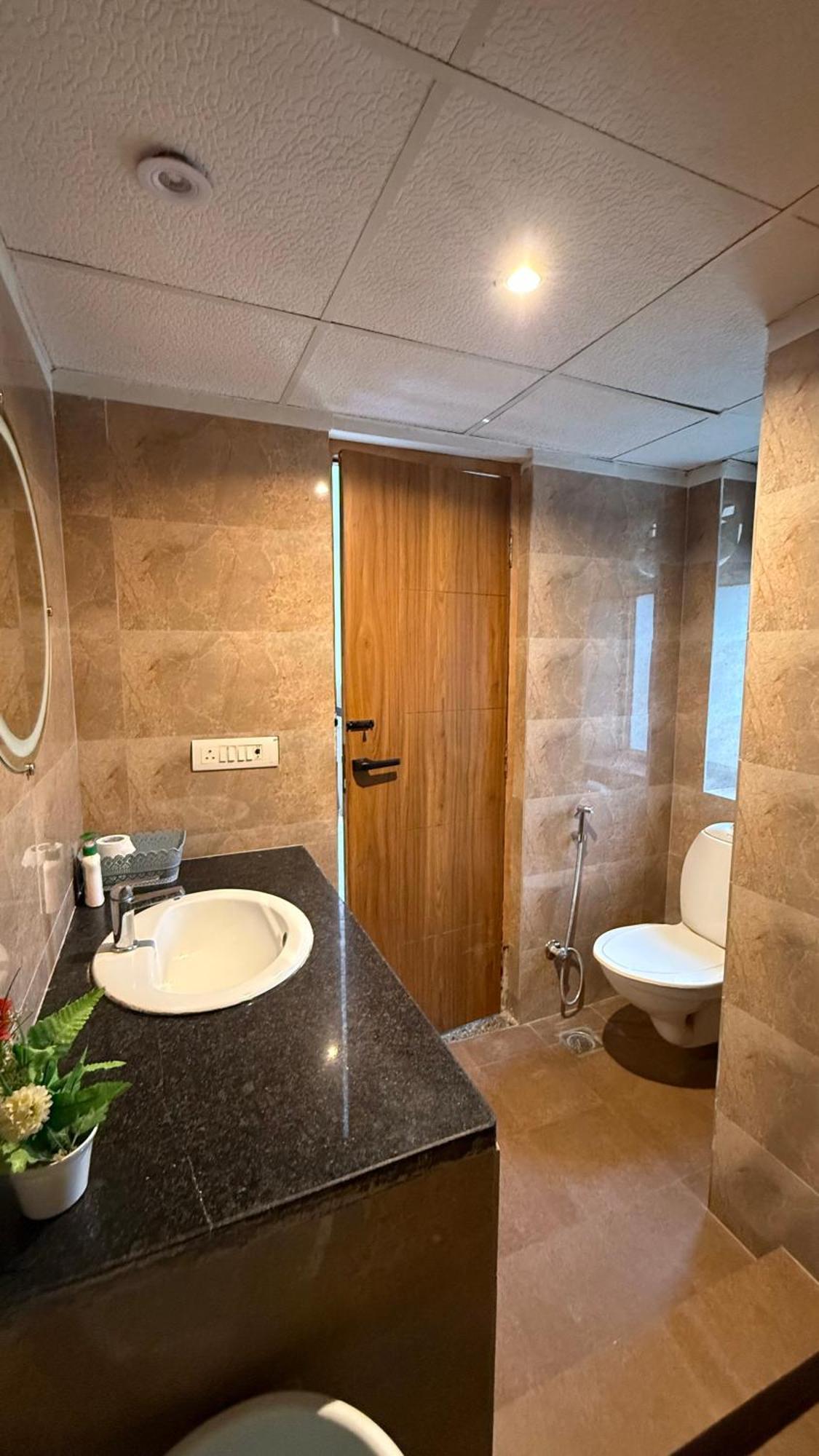 Luxury Aloha Majestic Apartment Rishikesh